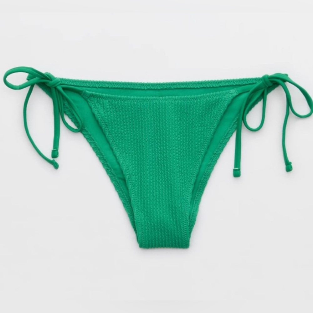 NWT!! Aerie Crinkled Cheekiest String Bikini Bottom-Green
